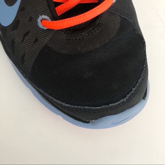 Nike Women's Shoes - Picture 11 of 12